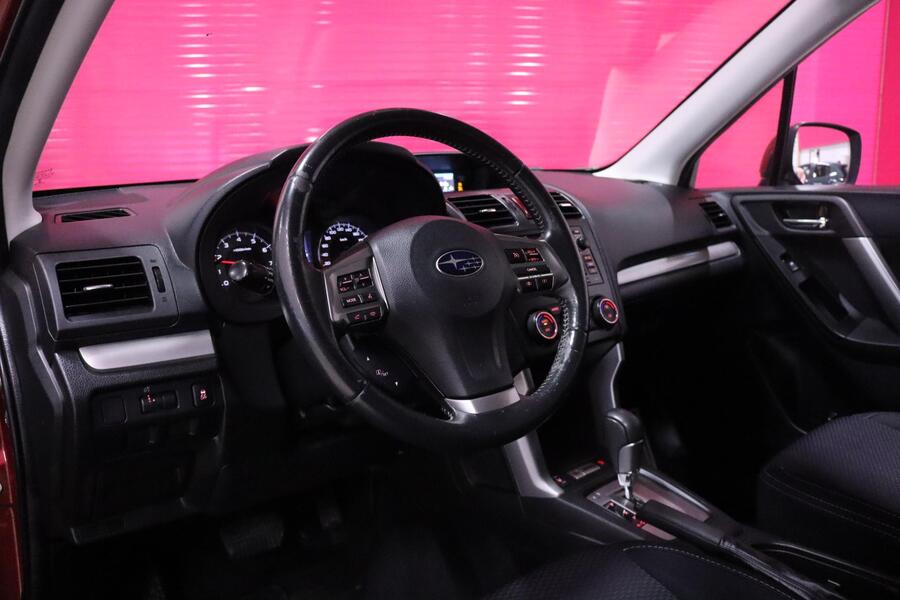 Subaru Forester vaihtoauto