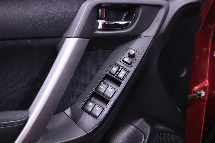 Subaru Forester vaihtoauto