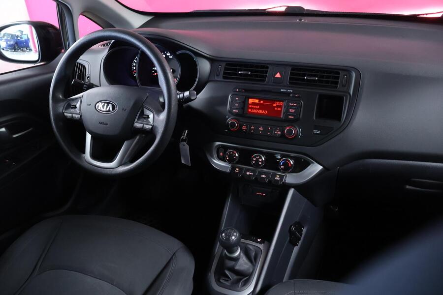 Kia Rio vaihtoauto