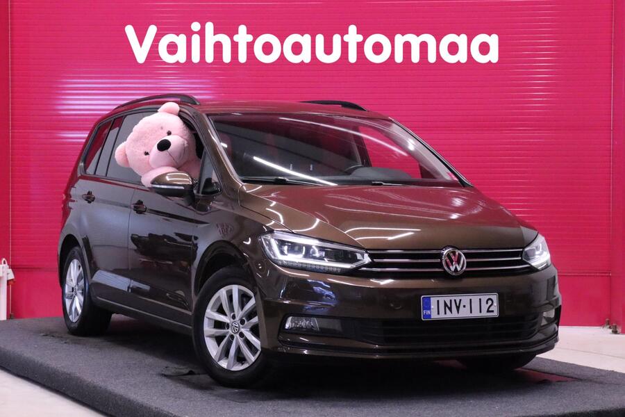 Volkswagen Touran vaihtoauto