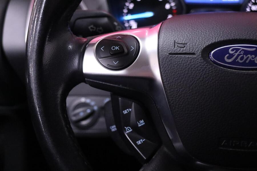 Ford Kuga vaihtoauto