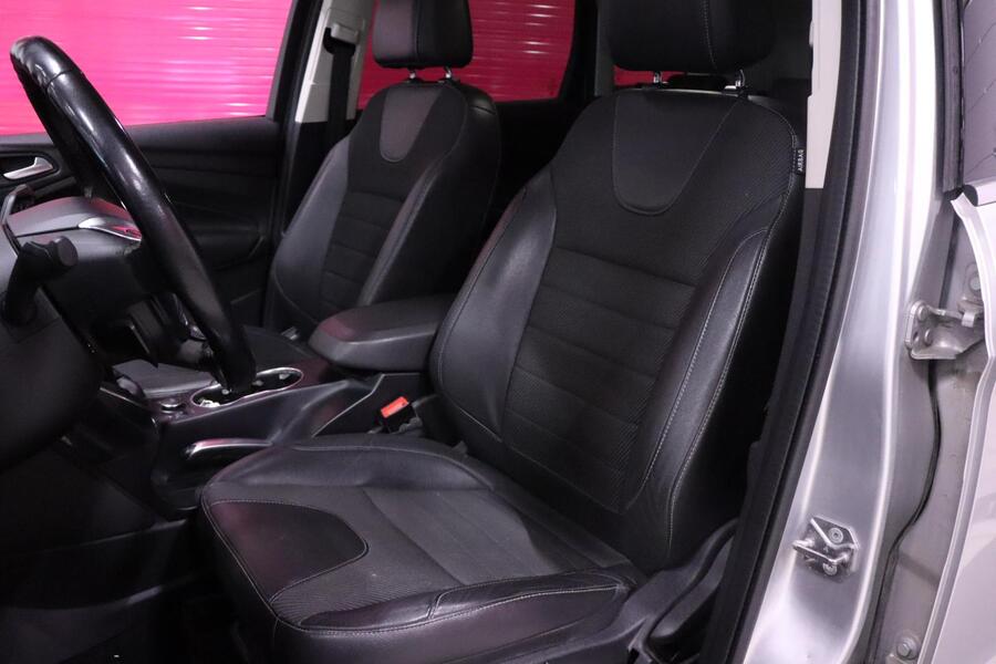 Ford Kuga vaihtoauto