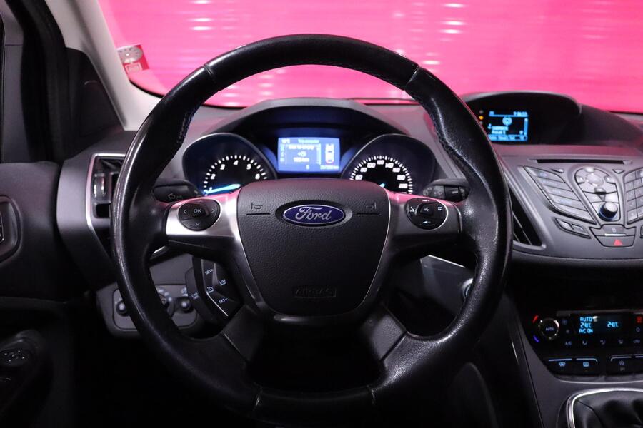 Ford Kuga vaihtoauto