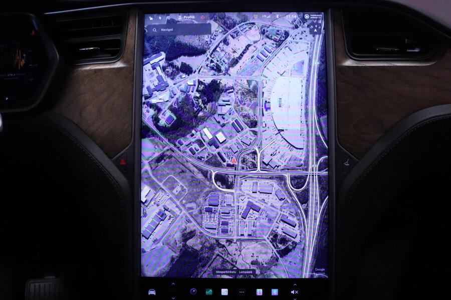 Tesla Model X vaihtoauto