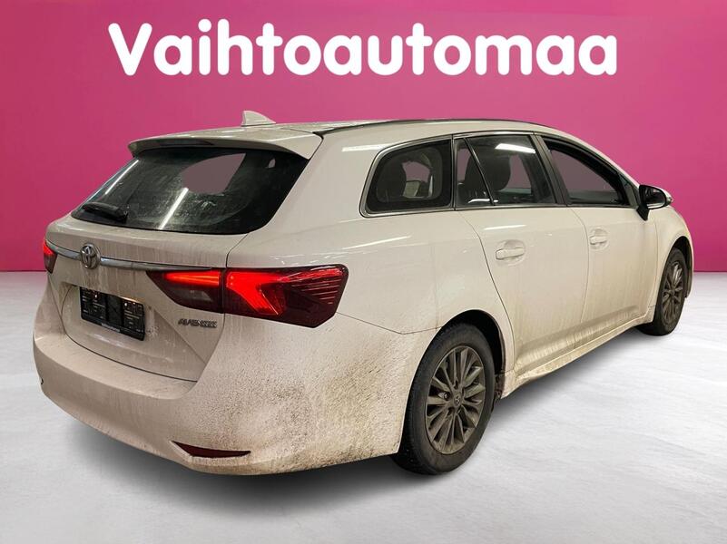 Toyota Avensis vaihtoauto