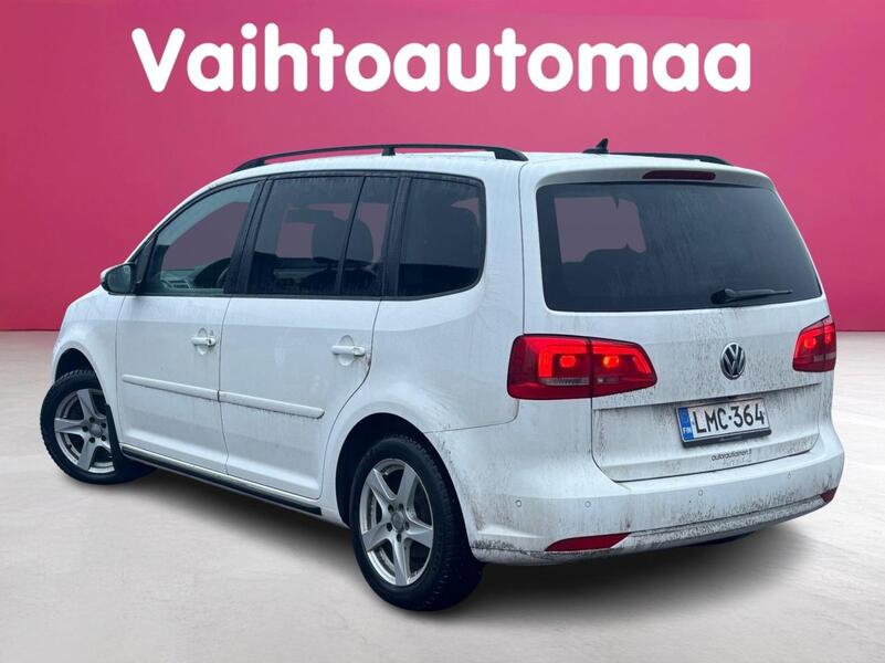 Volkswagen Touran vaihtoauto