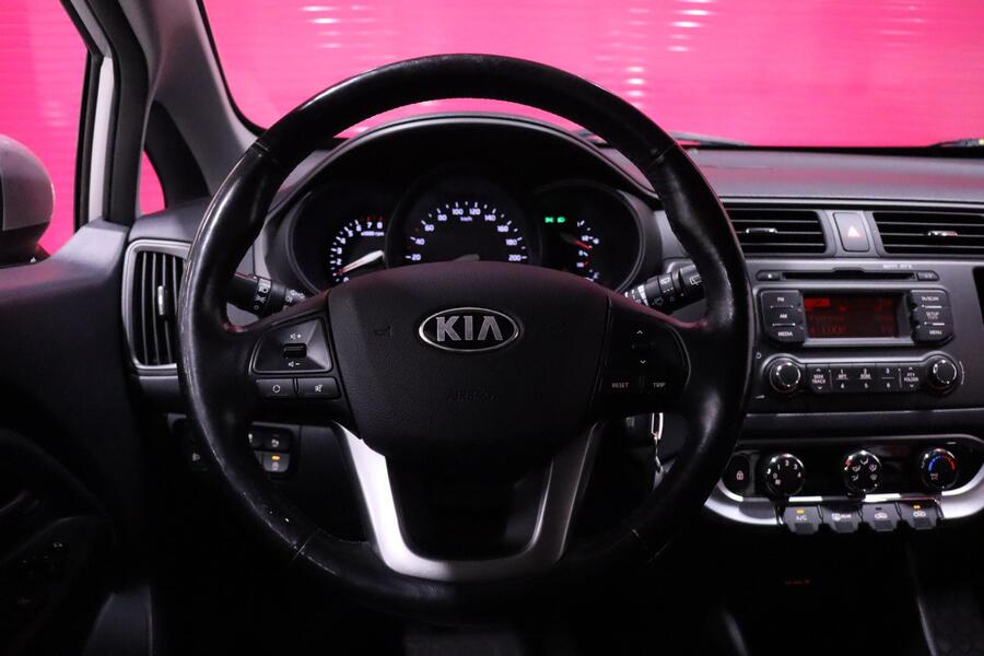 Kia Rio vaihtoauto