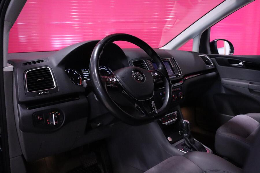 Volkswagen Sharan vaihtoauto