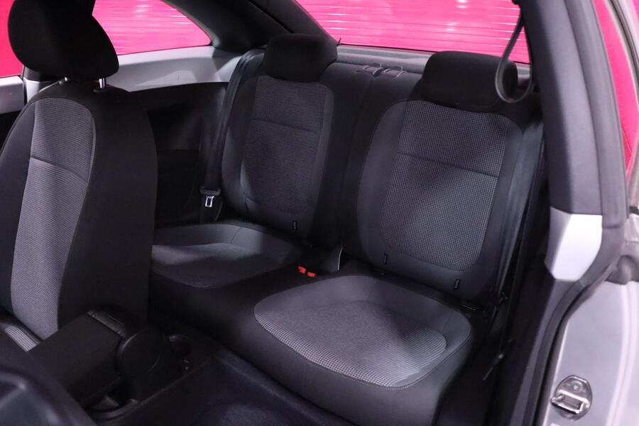 Volkswagen Beetle vaihtoauto