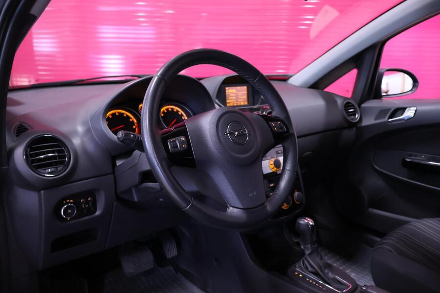 Opel Corsa vaihtoauto