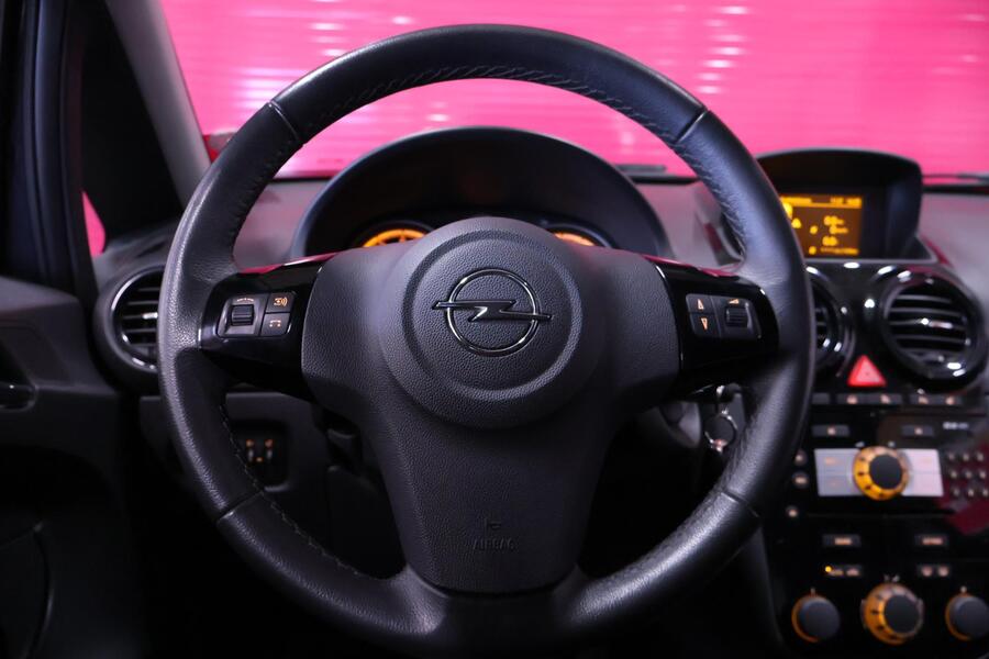 Opel Corsa vaihtoauto