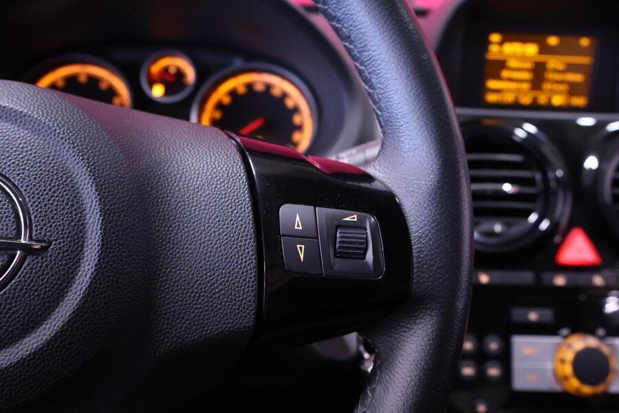 Opel Corsa vaihtoauto