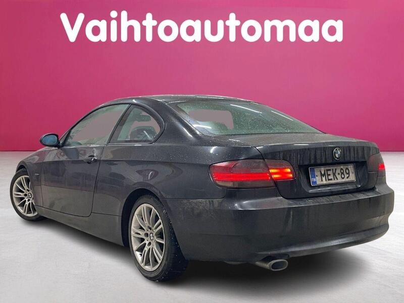 BMW 320 vaihtoauto