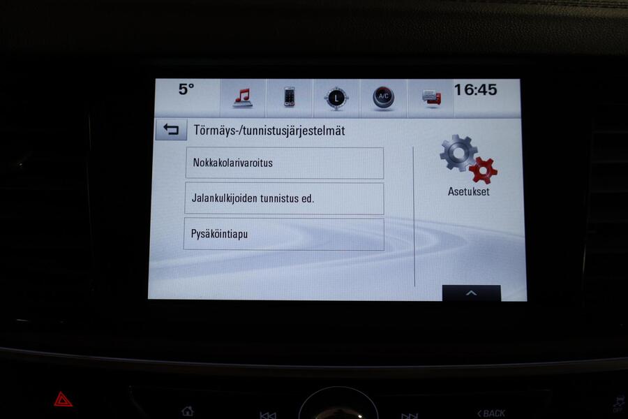 Opel Insignia vaihtoauto