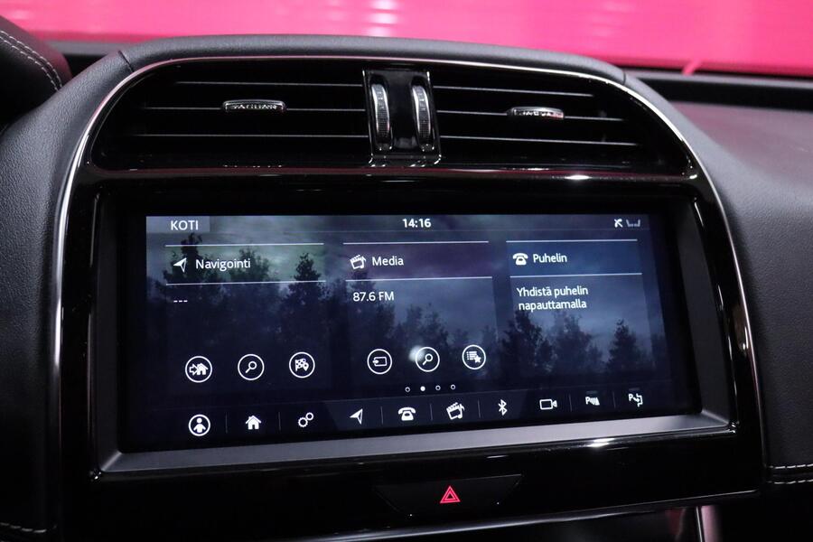 Jaguar XE vaihtoauto