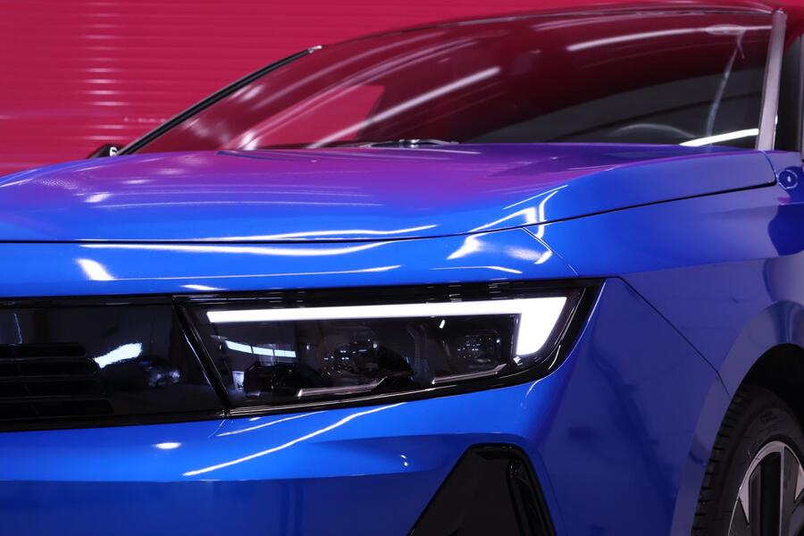 Opel Astra vaihtoauto