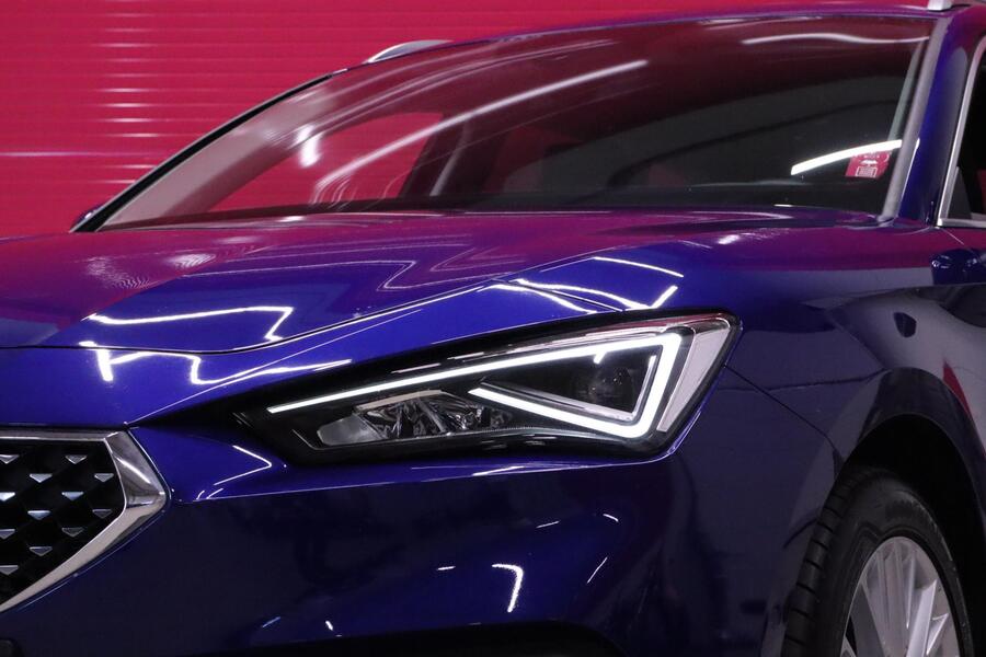 SEAT Leon Sportstourer vaihtoauto