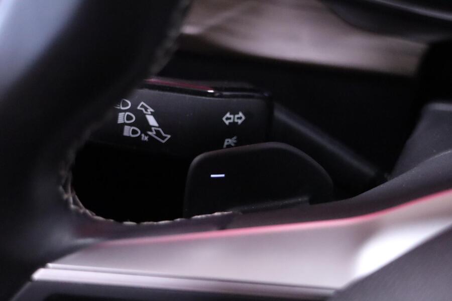 SEAT Leon Sportstourer vaihtoauto