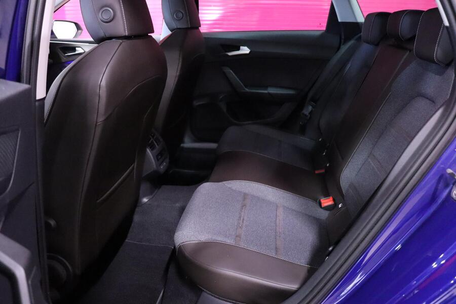 SEAT Leon Sportstourer vaihtoauto