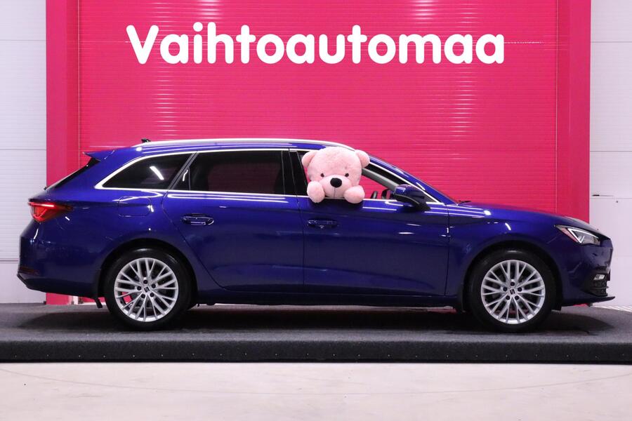 SEAT Leon Sportstourer vaihtoauto