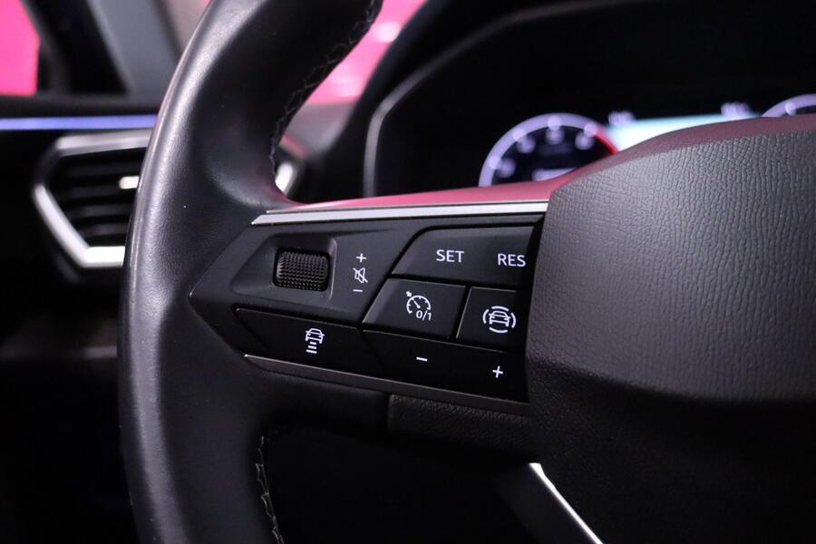 SEAT Leon Sportstourer vaihtoauto