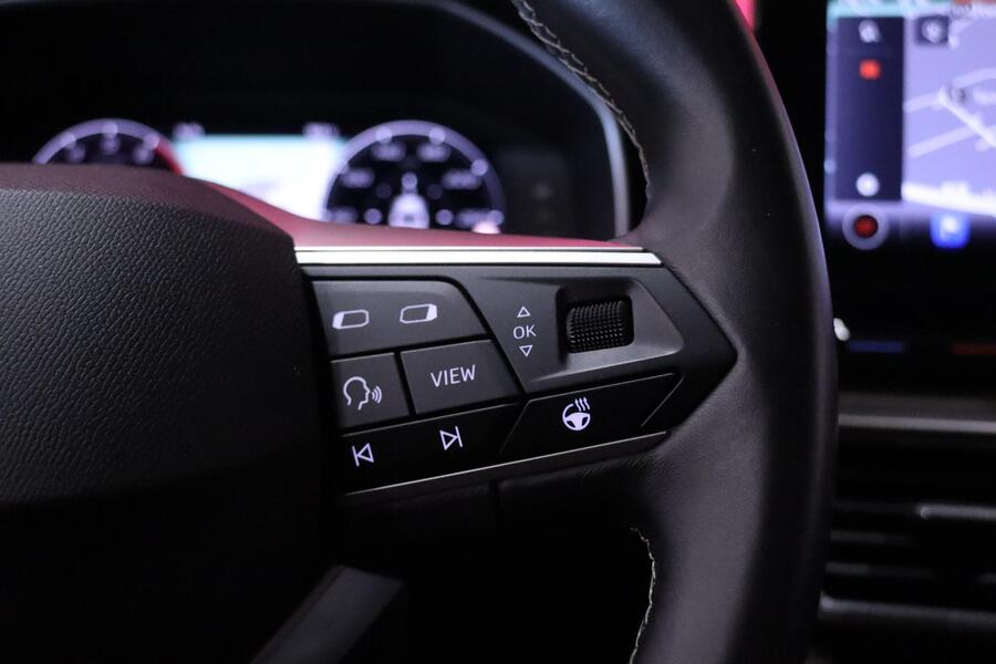 SEAT Leon Sportstourer vaihtoauto