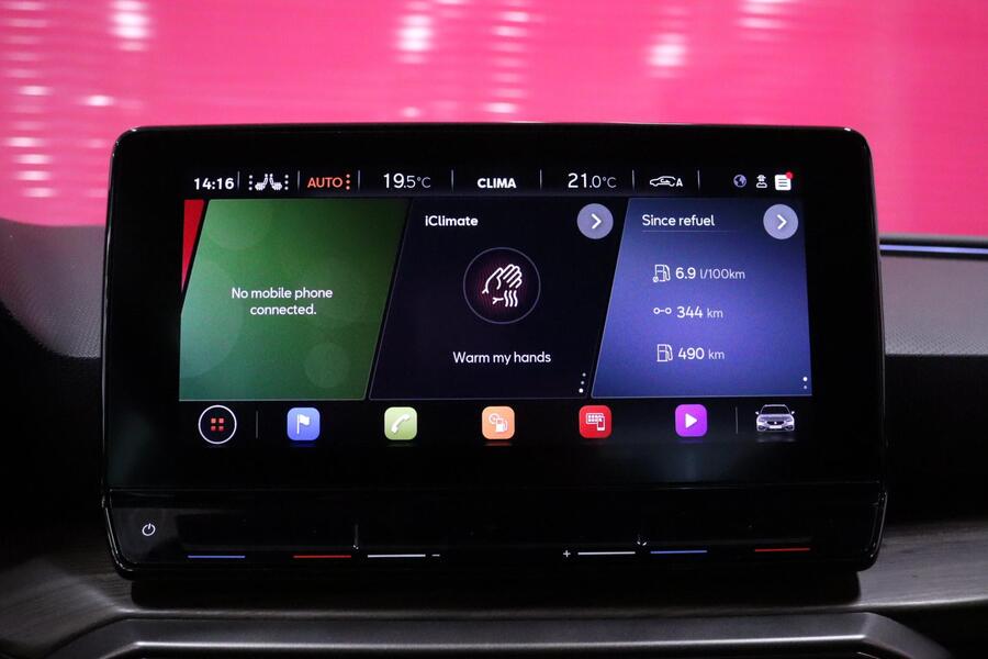 SEAT Leon Sportstourer vaihtoauto