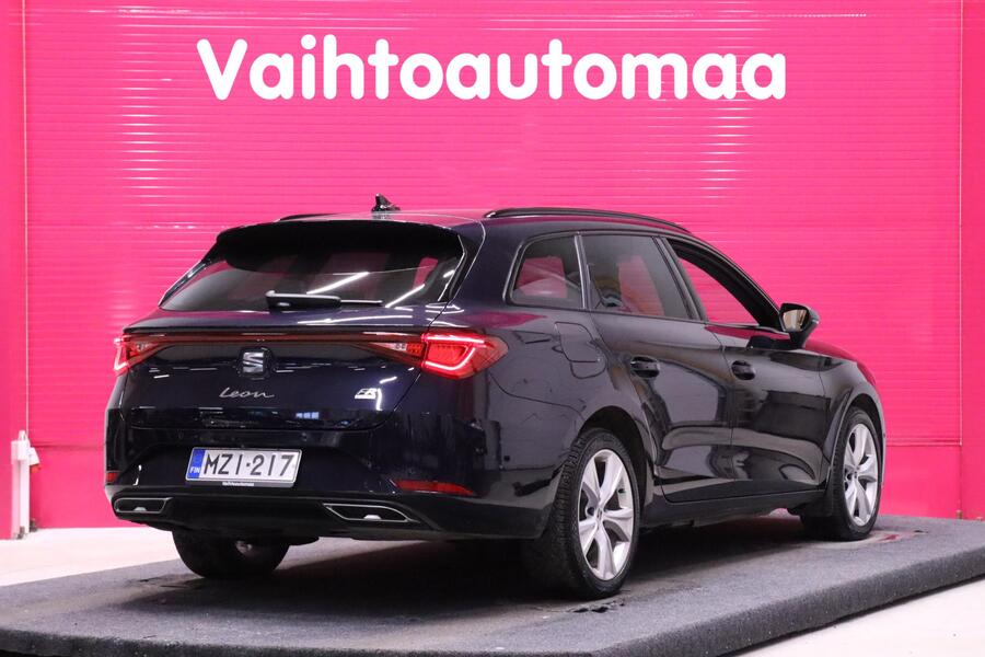 SEAT Leon Sportstourer vaihtoauto