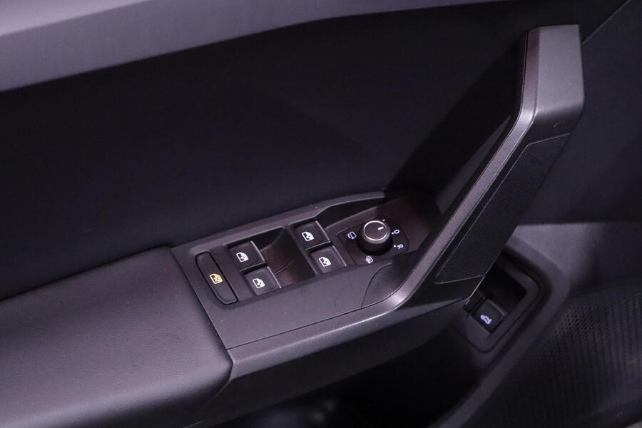 SEAT Leon Sportstourer vaihtoauto