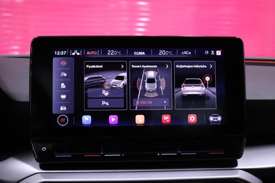 SEAT Leon Sportstourer vaihtoauto