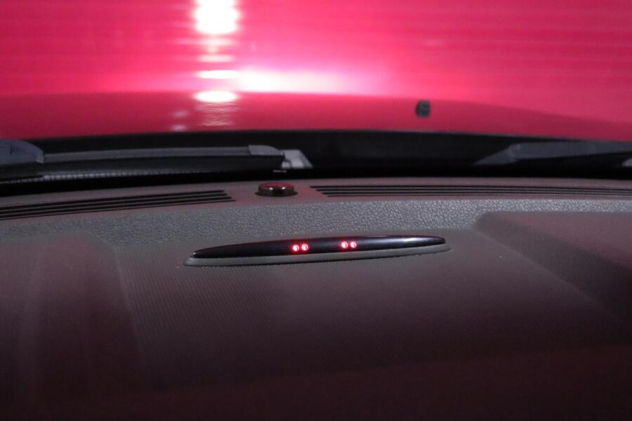 Jeep Commander vaihtoauto