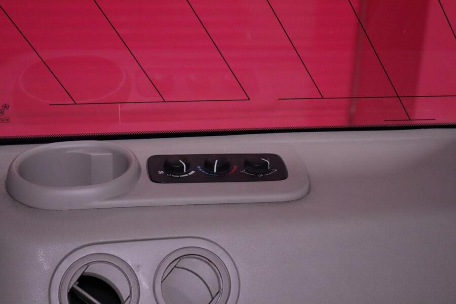 Jeep Commander vaihtoauto