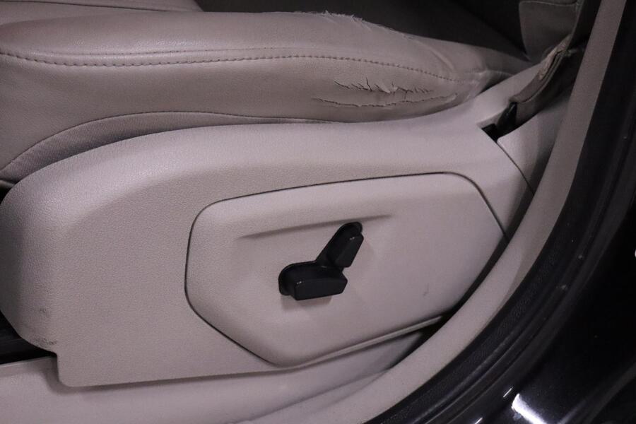 Jeep Commander vaihtoauto