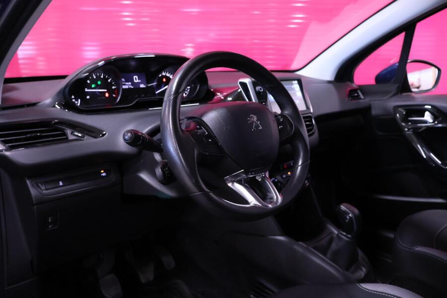 Peugeot 208 vaihtoauto