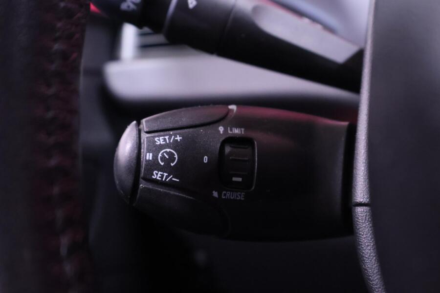 Peugeot 208 vaihtoauto