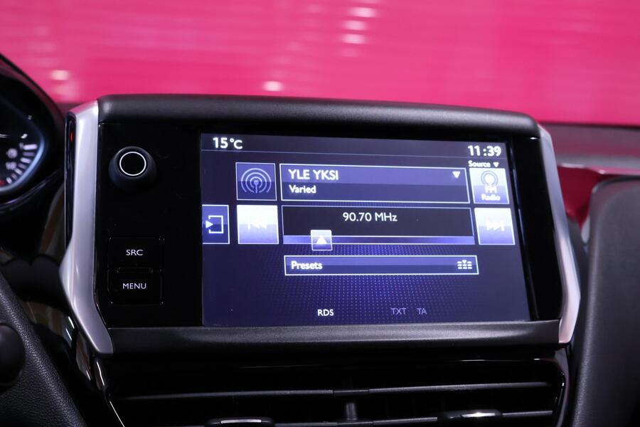 Peugeot 208 vaihtoauto