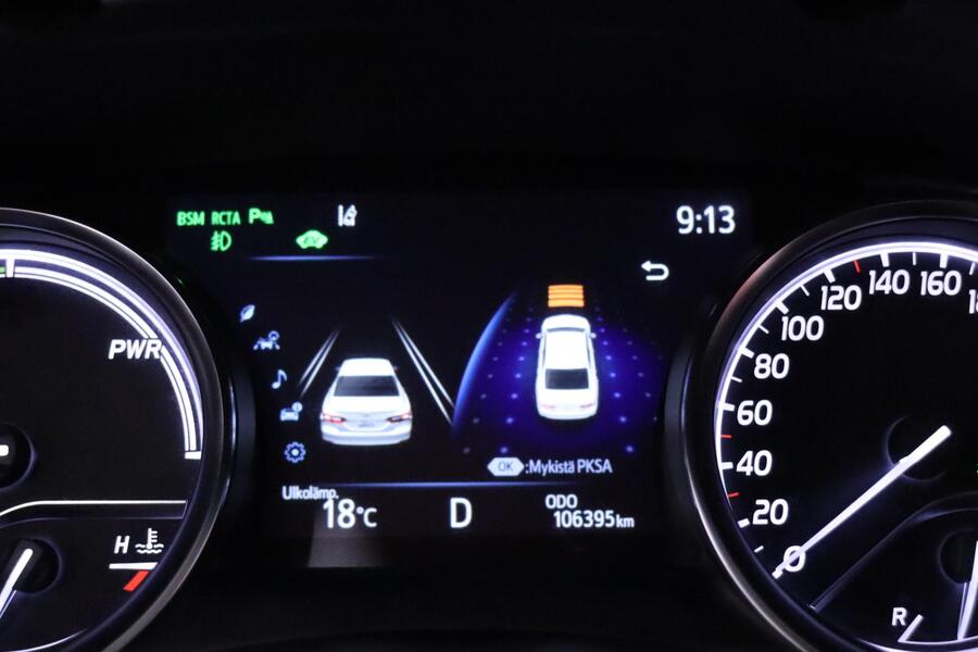 Toyota Camry vaihtoauto