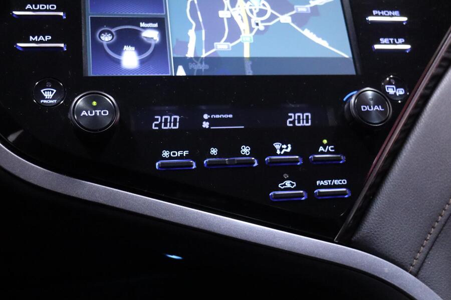 Toyota Camry vaihtoauto