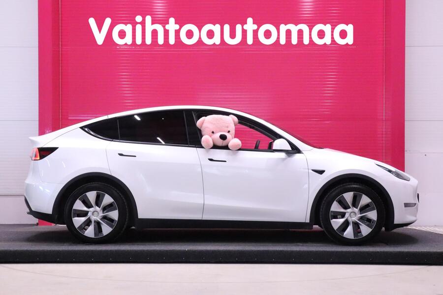 Tesla Model Y vaihtoauto