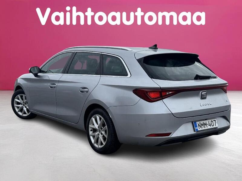 SEAT Leon Sportstourer vaihtoauto