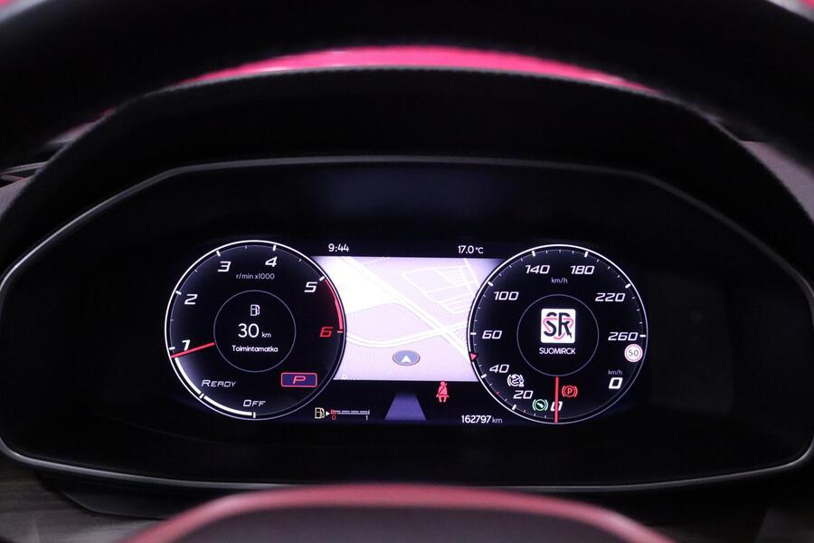 SEAT Leon Sportstourer vaihtoauto