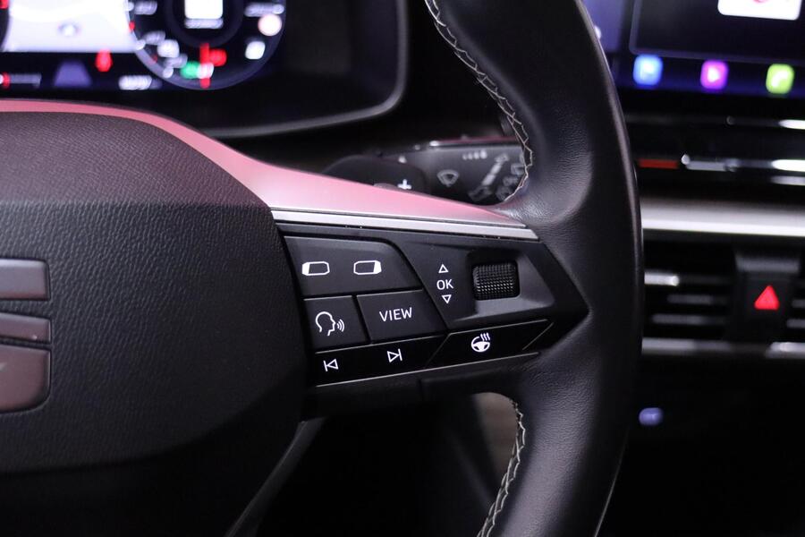 SEAT Leon Sportstourer vaihtoauto