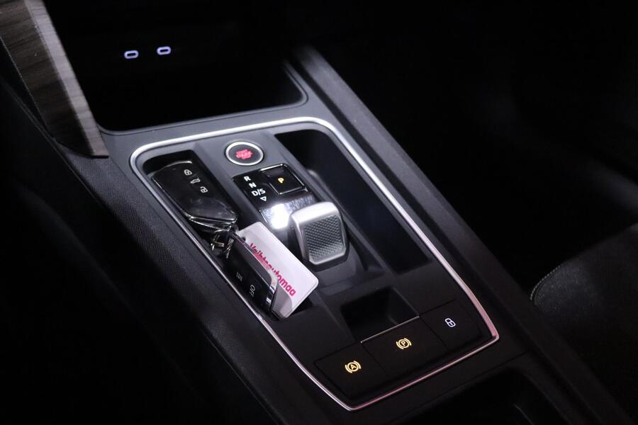 SEAT Leon Sportstourer vaihtoauto