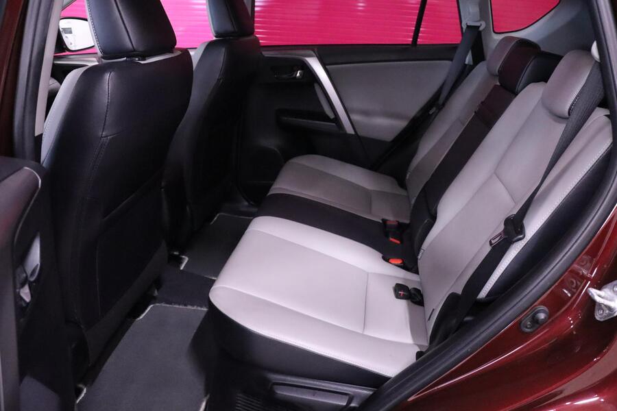 Toyota RAV4 vaihtoauto