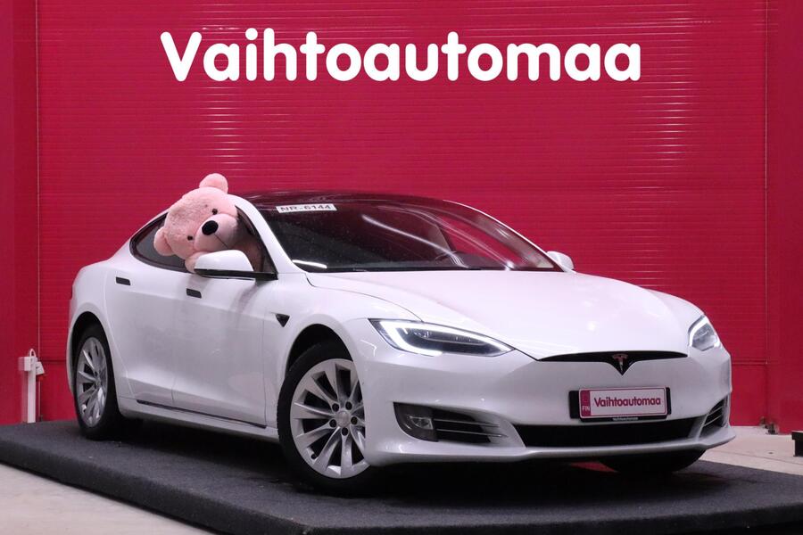 Tesla Model S vaihtoauto