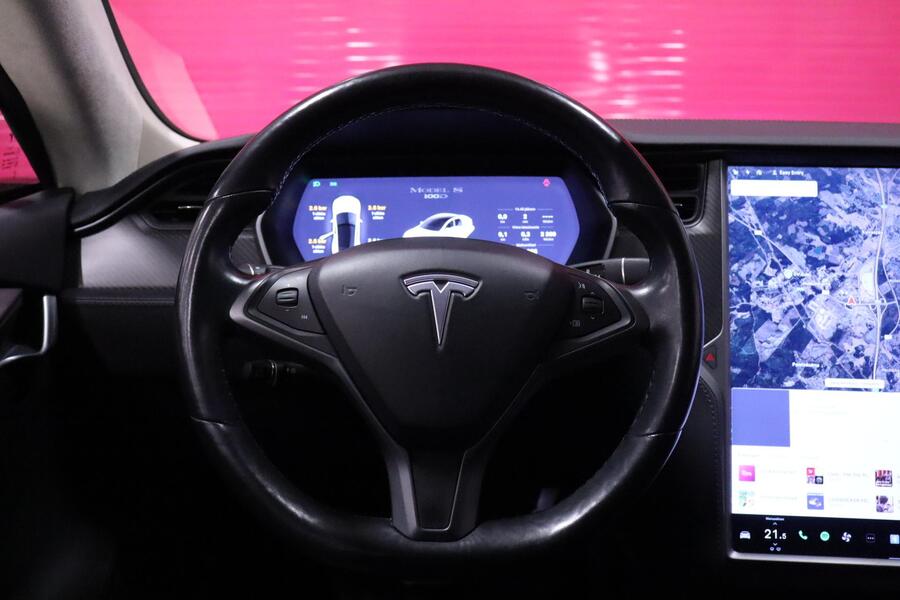 Tesla Model S vaihtoauto