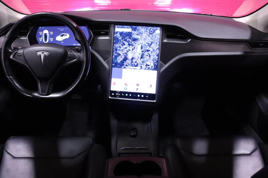 Tesla Model S vaihtoauto