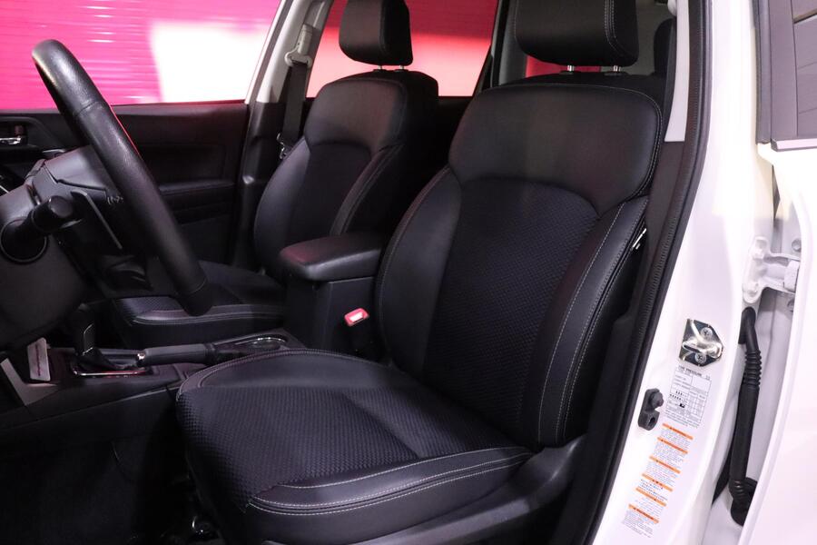 Subaru Forester vaihtoauto