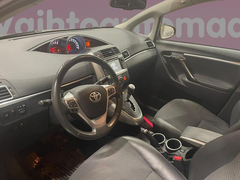 Toyota Verso vaihtoauto