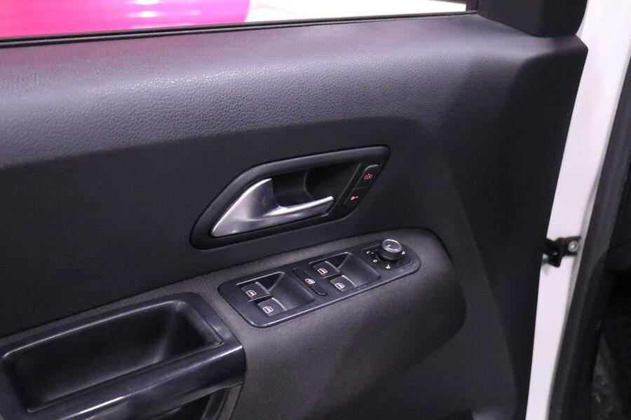 Volkswagen Amarok vaihtoauto